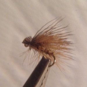 Elk Hair Caddis Tan